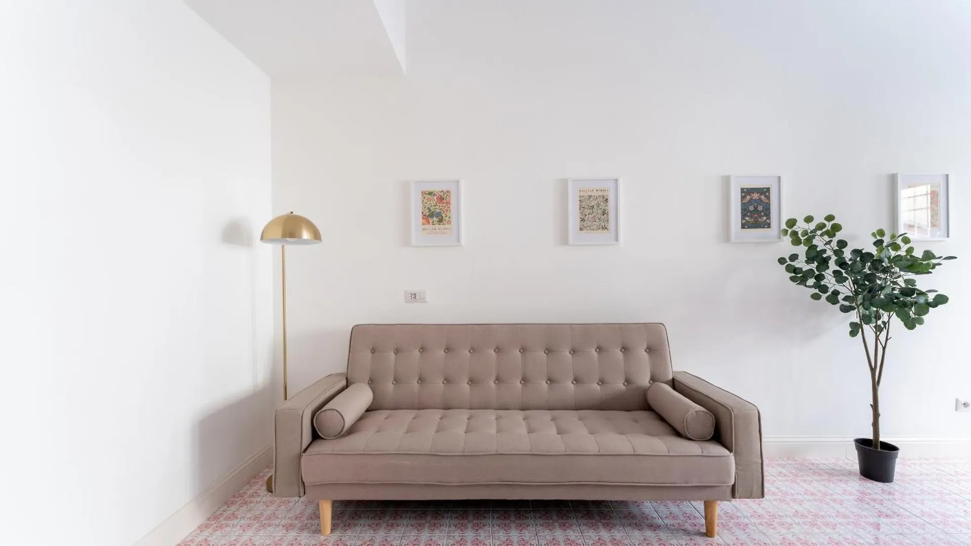 Retro Loft Ponte Milvio, Nearby Foro Italico Apartment Rome